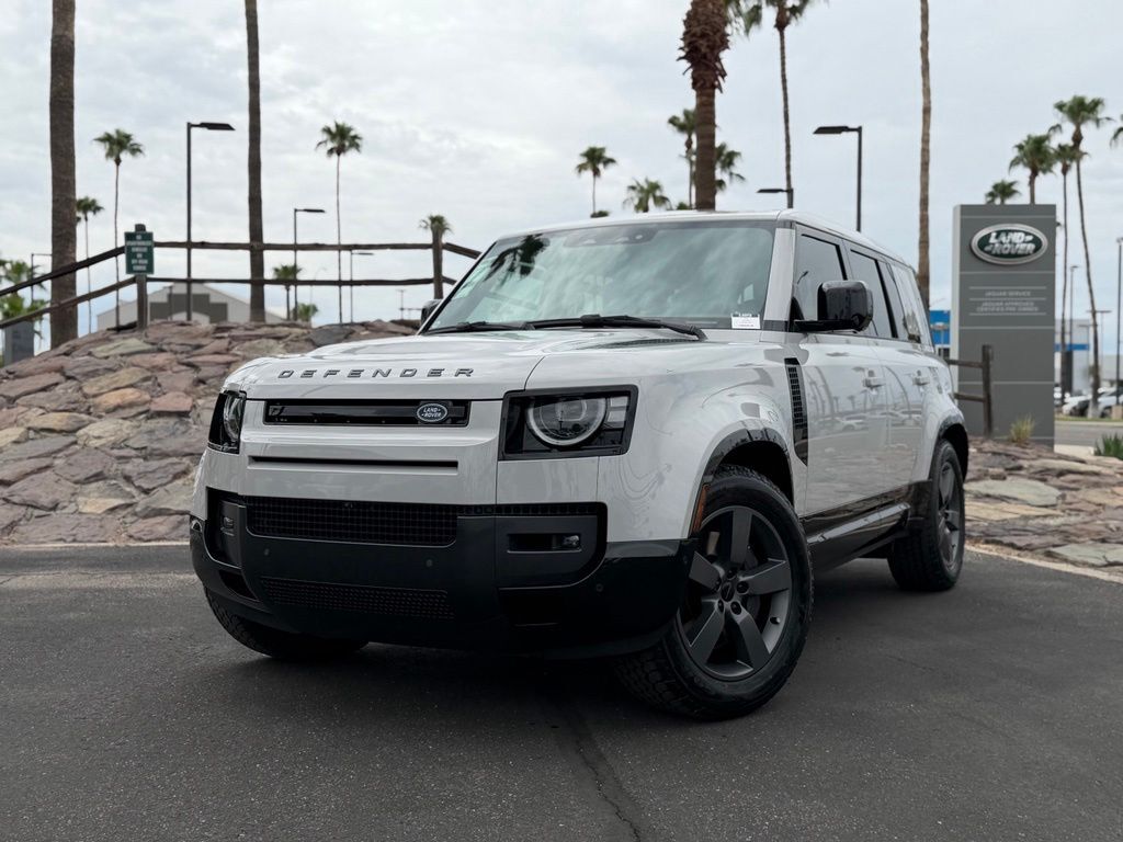 2026 Land Rover Defender 110 X-Dynamic SE