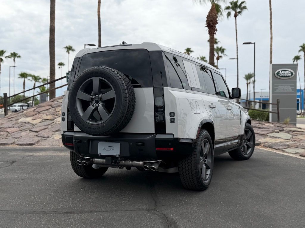 2026 Land Rover Defender 110 X-Dynamic SE Tucson AZ