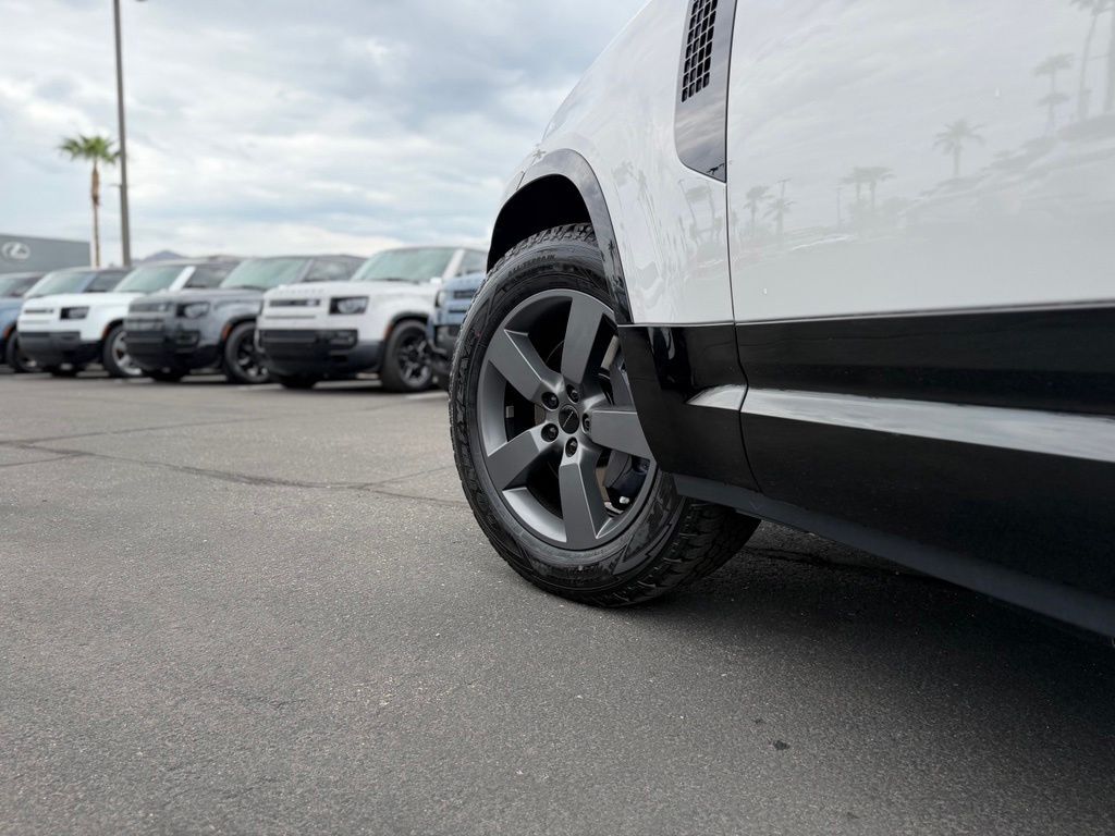 2026 Land Rover Defender 110 X-Dynamic SE Tucson AZ