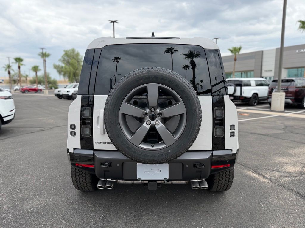 2026 Land Rover Defender 110 X-Dynamic SE Tucson AZ