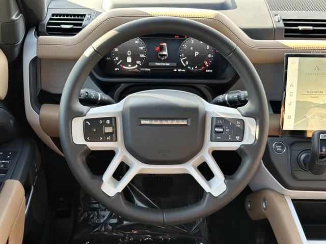 2026 Land Rover Defender 130 P400 X-Dynamic SE Tucson AZ