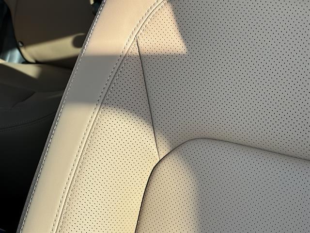 2026 Land Rover Defender 130 P400 X-Dynamic SE Tucson AZ