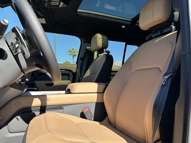 2026 Land Rover Defender 130 V8 P500 Tucson AZ