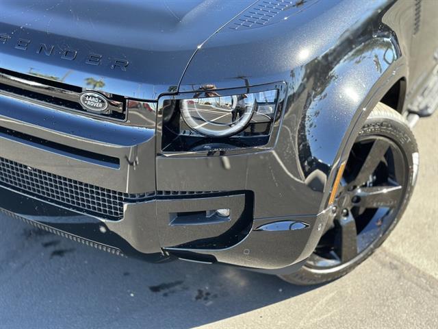 2026 Land Rover Defender 130 V8 P500