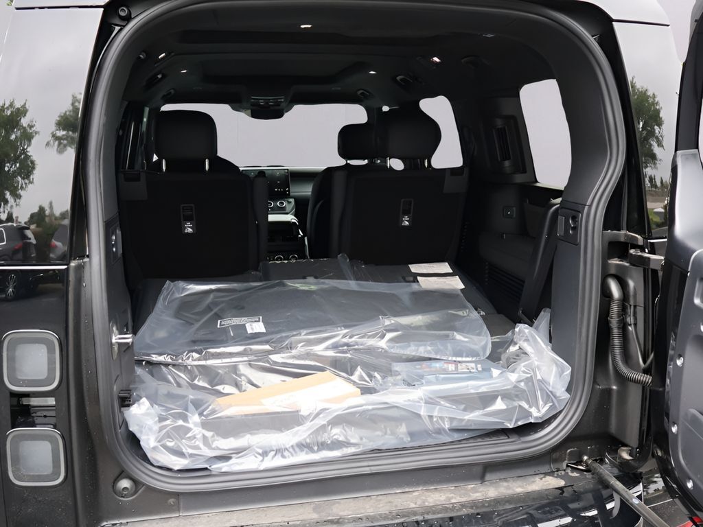 2026 Land Rover Defender 130 V8 San Clemente CA