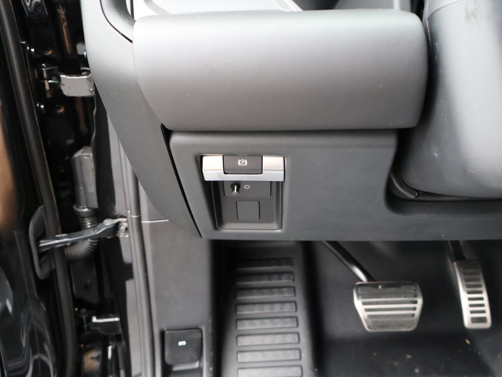 2026 Land Rover Defender 130 V8 San Clemente CA