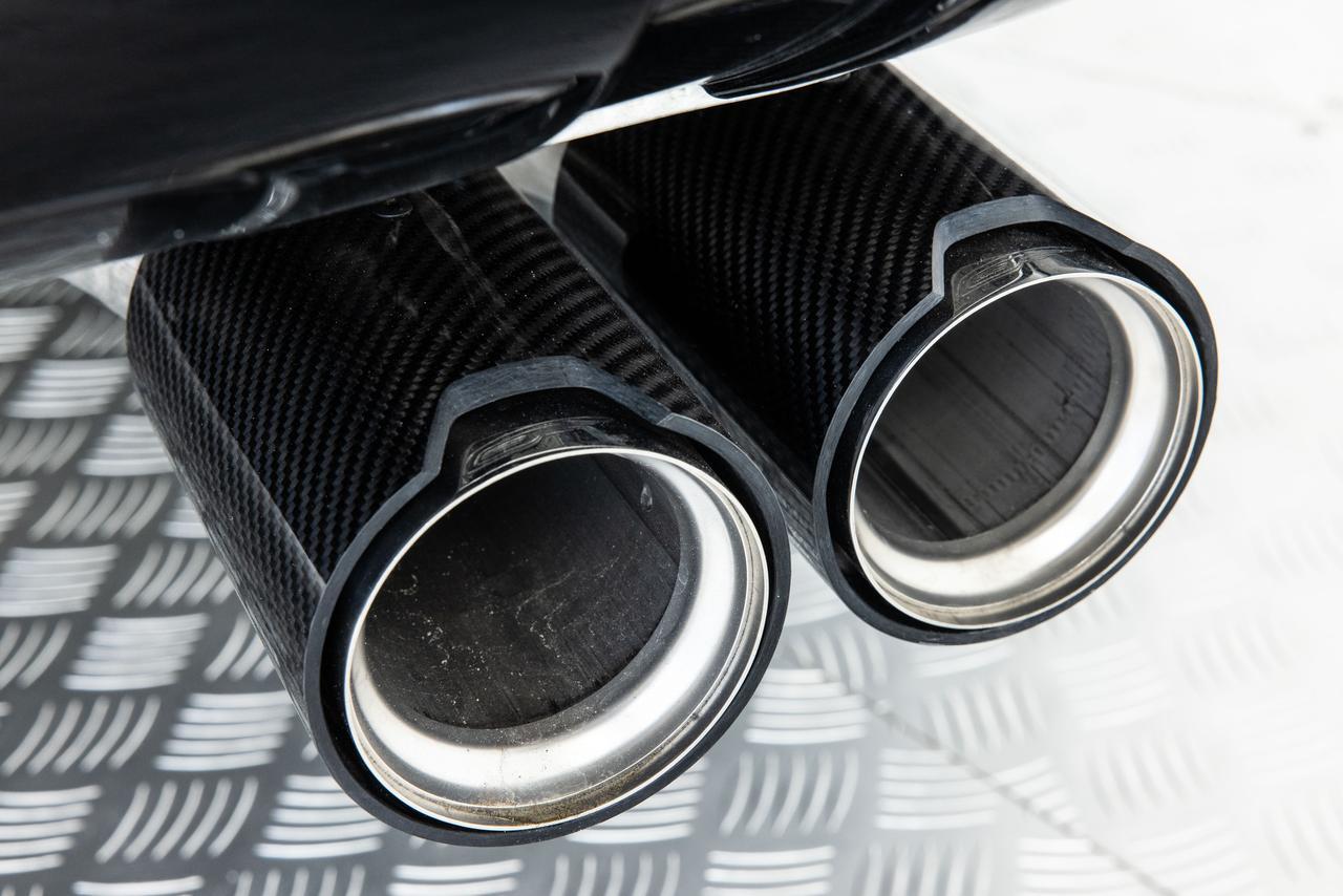 2026 Land Rover Defender V8 - Photo 18
