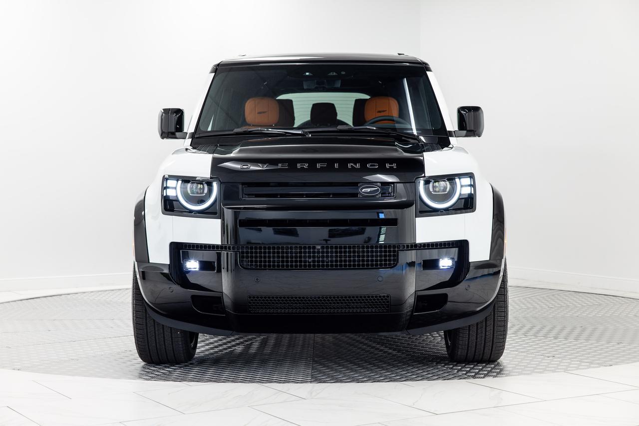 2026 Land Rover Defender V8 - Photo 9