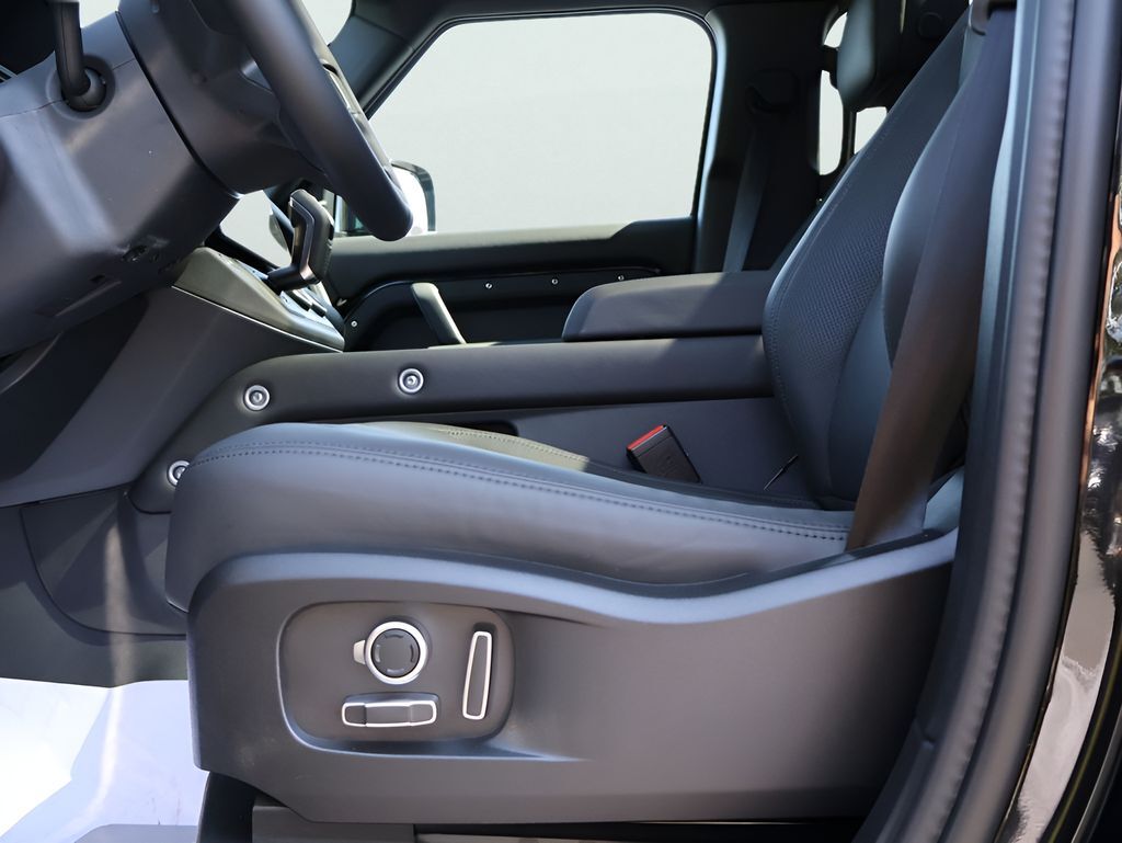 2026 Land Rover Defender 130 X-Dynamic SE San Clemente CA