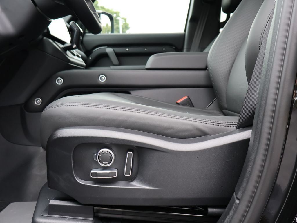 2026 Land Rover Defender 130 X-Dynamic SE San Clemente CA