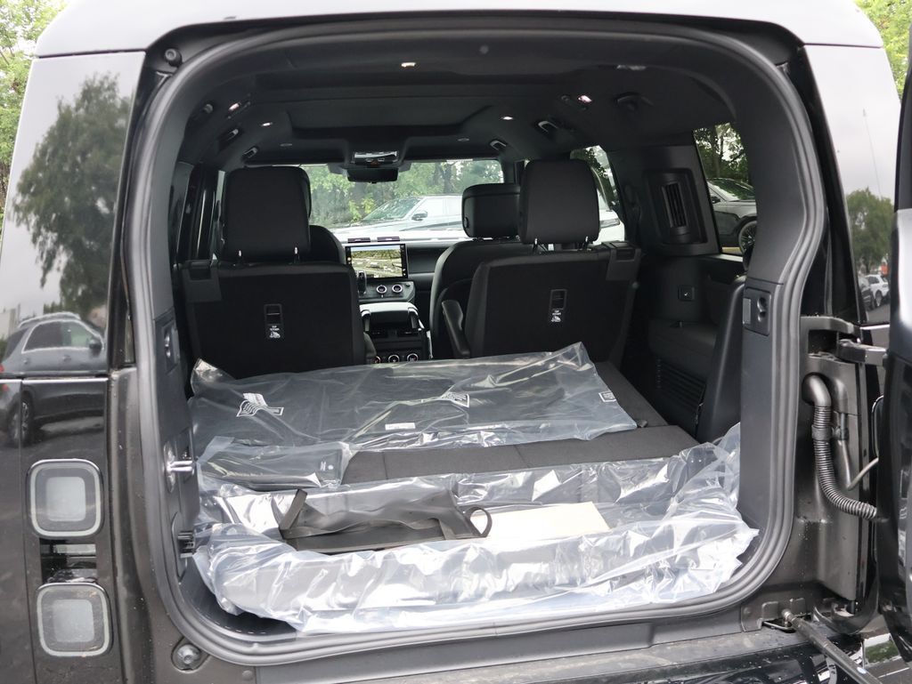 2026 Land Rover Defender 130 X-Dynamic SE San Clemente CA