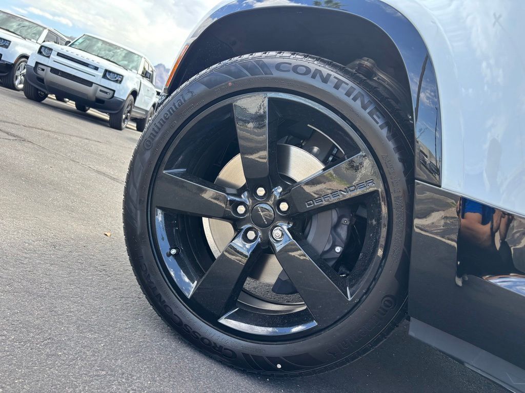 2026 Land Rover Defender 130 X-Dynamic SE Tucson AZ