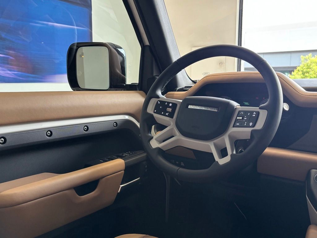 2026 Land Rover Defender 130 X-Dynamic SE Tucson AZ
