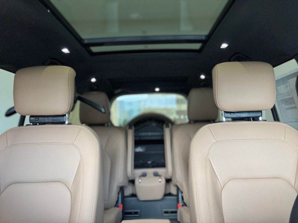 2026 Land Rover Defender 130 X-Dynamic SE Tucson AZ