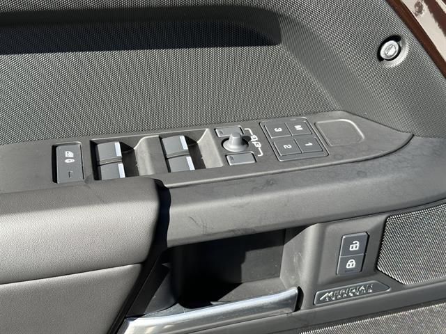 2026 Land Rover Defender 130 X-Dynamic SE Tucson AZ