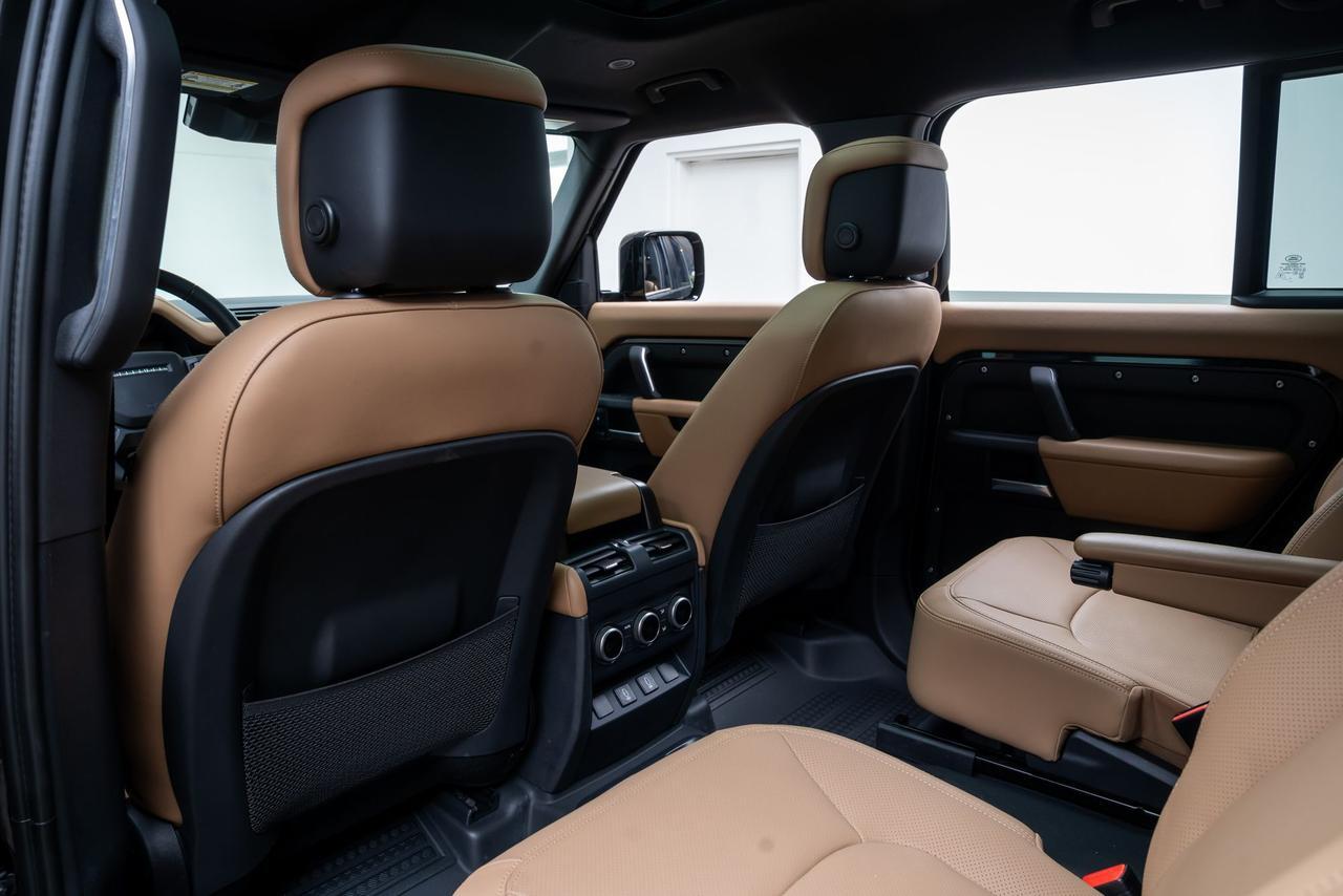 2026 Land Rover Defender 130 X-Dynamic SE Ventilated Seats Head Up Display Portland OR