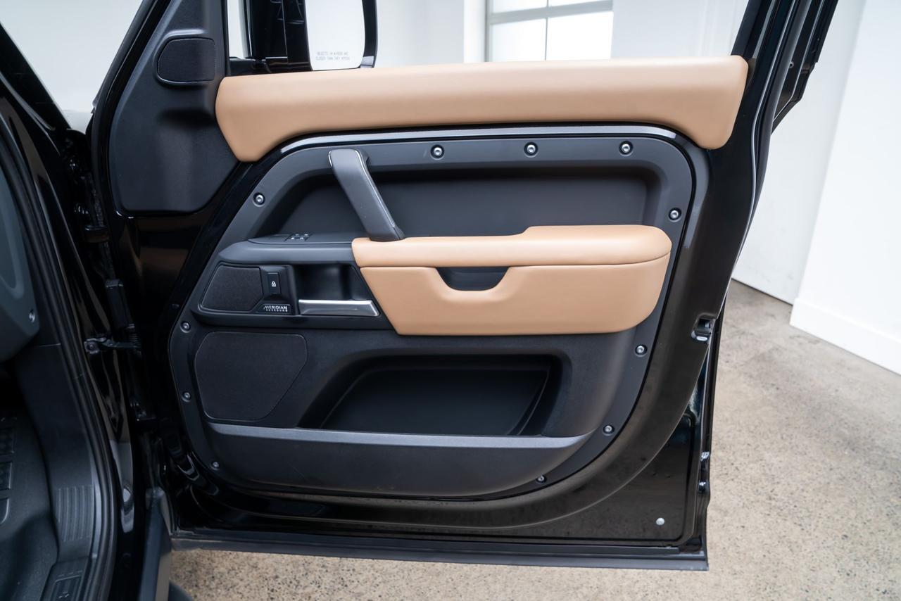 2026 Land Rover Defender 130 X-Dynamic SE Ventilated Seats Head Up Display Portland OR