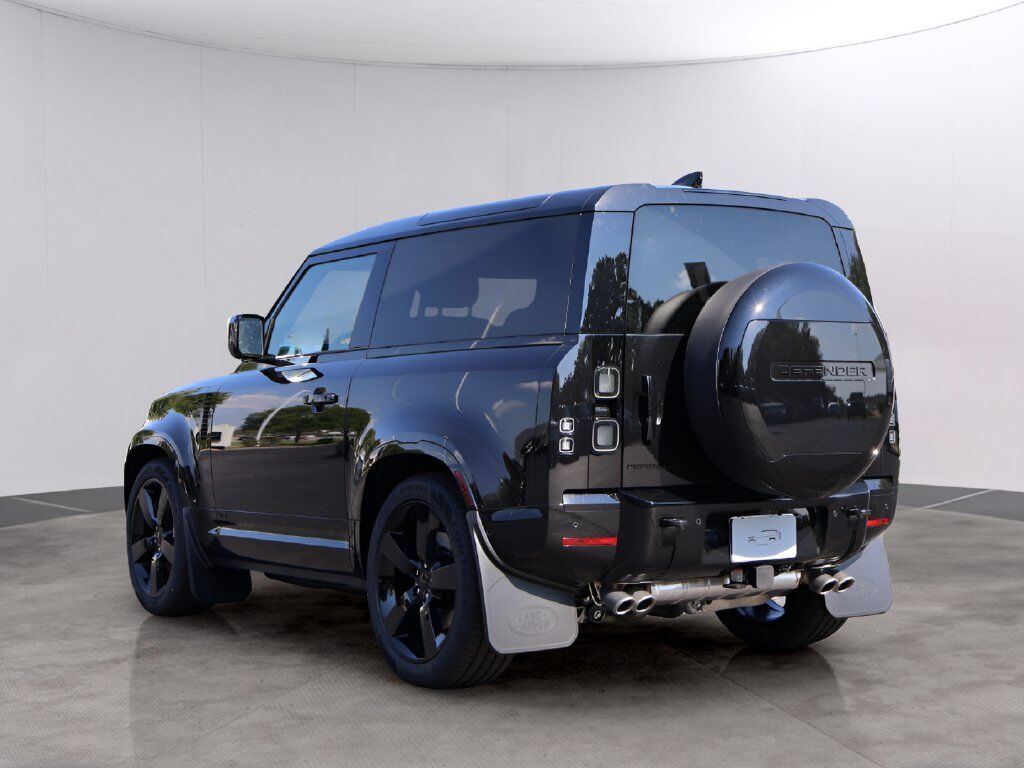 2026 Land Rover Defender 90 V8 San Clemente CA