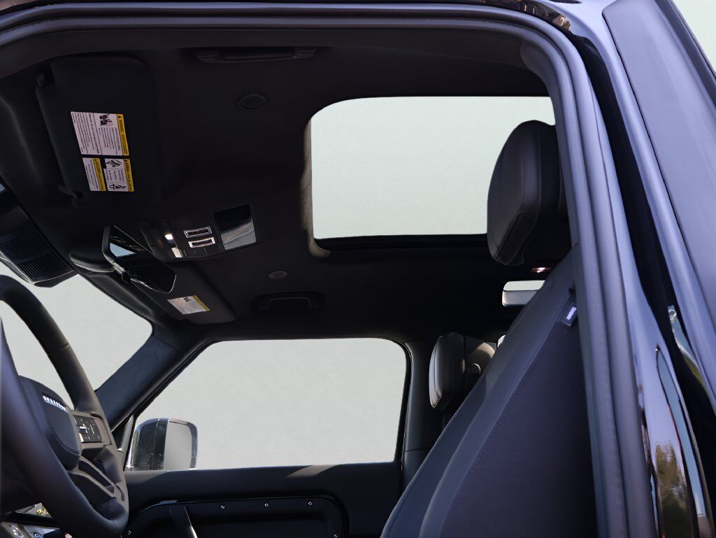 2026 Land Rover Defender 90 V8 San Clemente CA