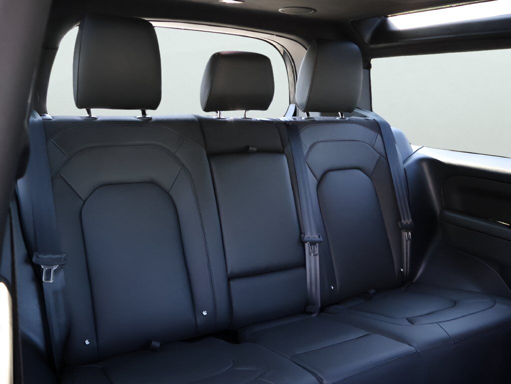 2026 Land Rover Defender 90 V8 San Clemente CA
