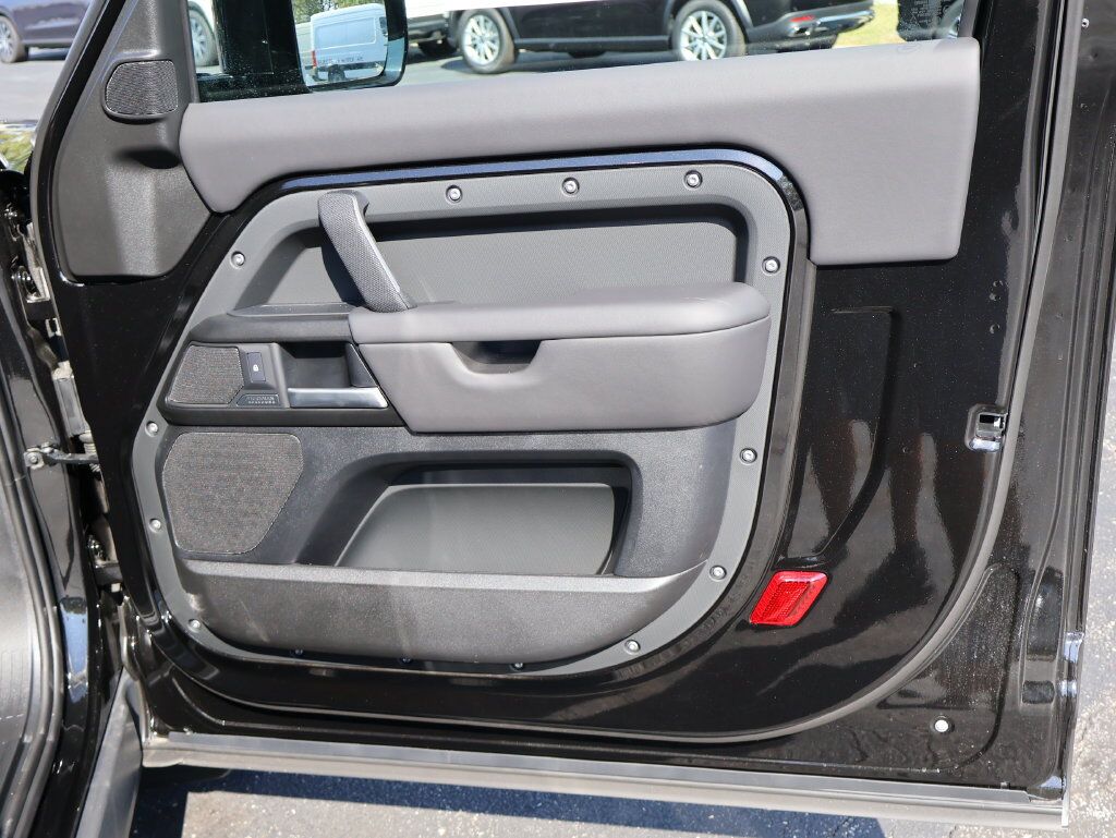 2026 Land Rover Defender 90 V8 San Clemente CA