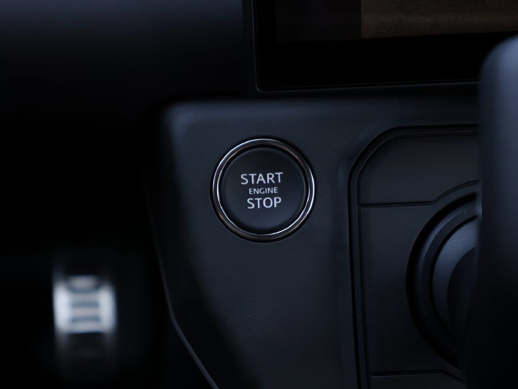 2026 Land Rover Defender 90 V8 San Clemente CA