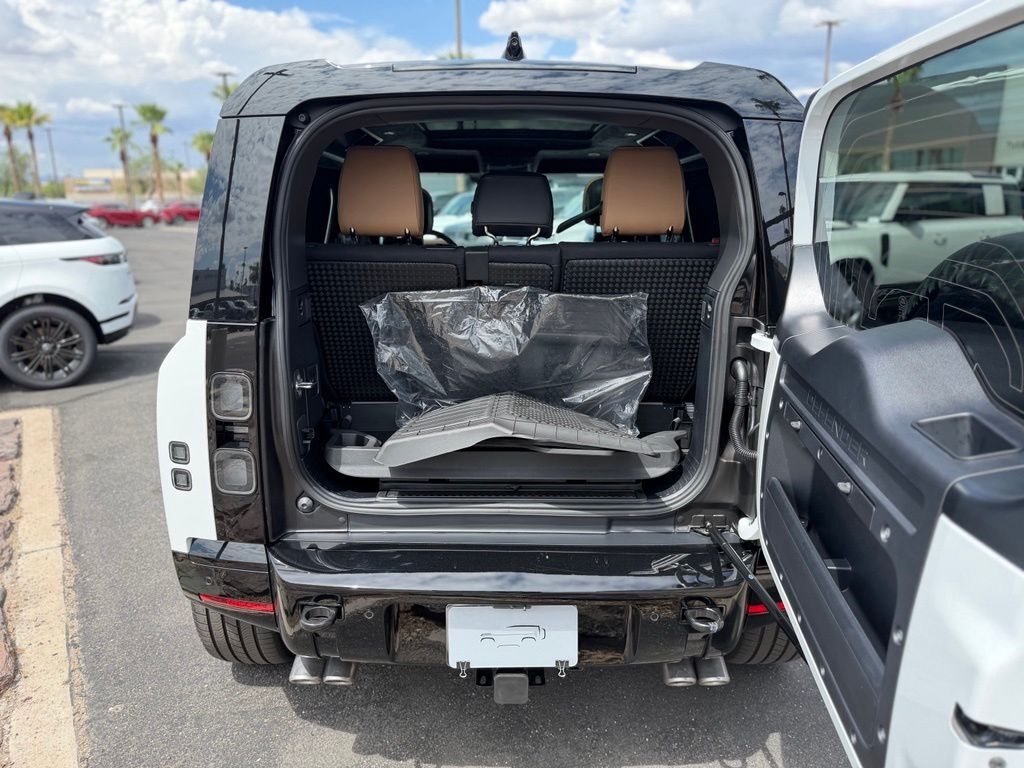 2026 Land Rover Defender 90 V8 Tucson AZ