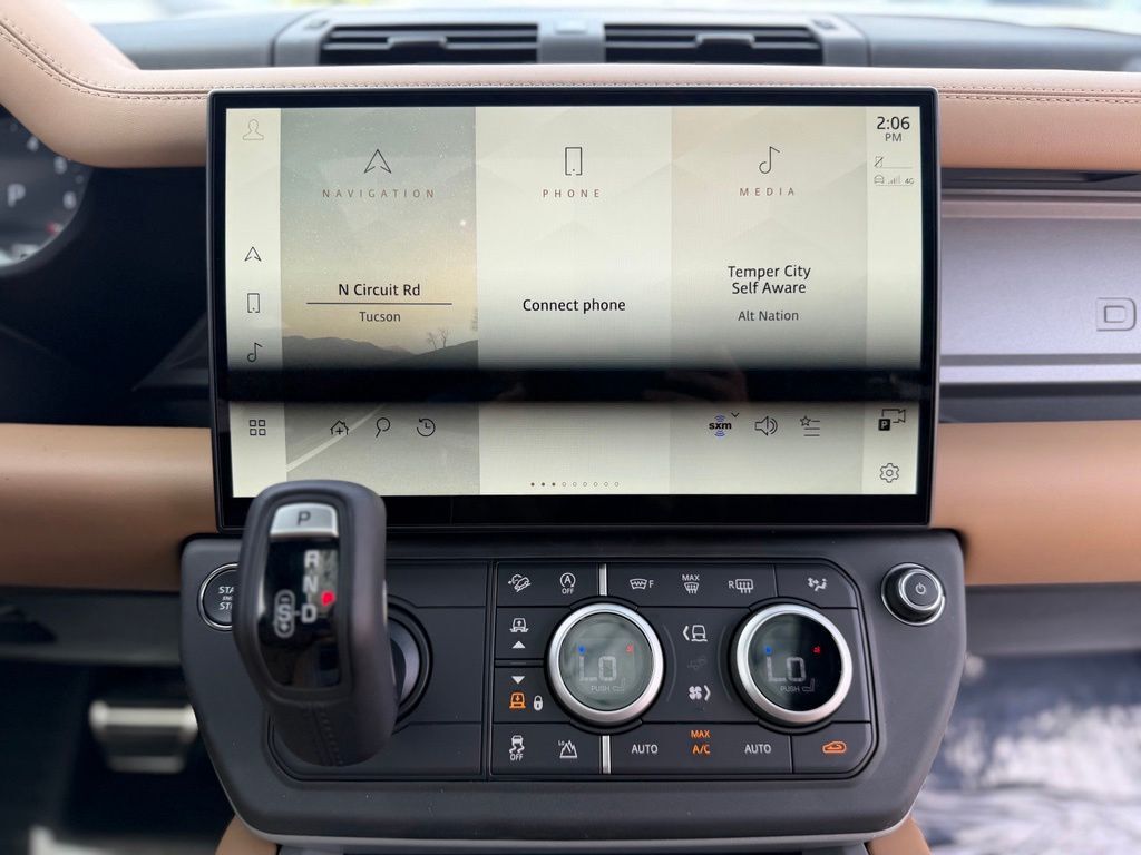 2026 Land Rover Defender 90 V8 Tucson AZ