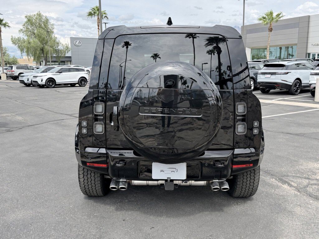 2026 Land Rover Defender 90 V8 Tucson AZ