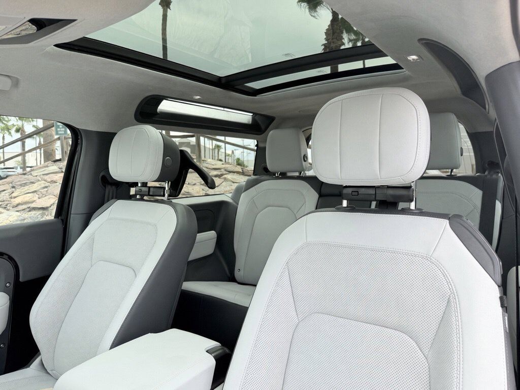 2026 Land Rover Defender 90 V8 Tucson AZ