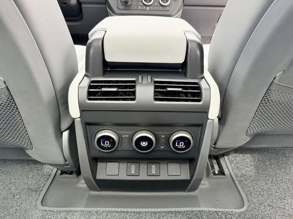 2026 Land Rover Defender 90 V8 Tucson AZ