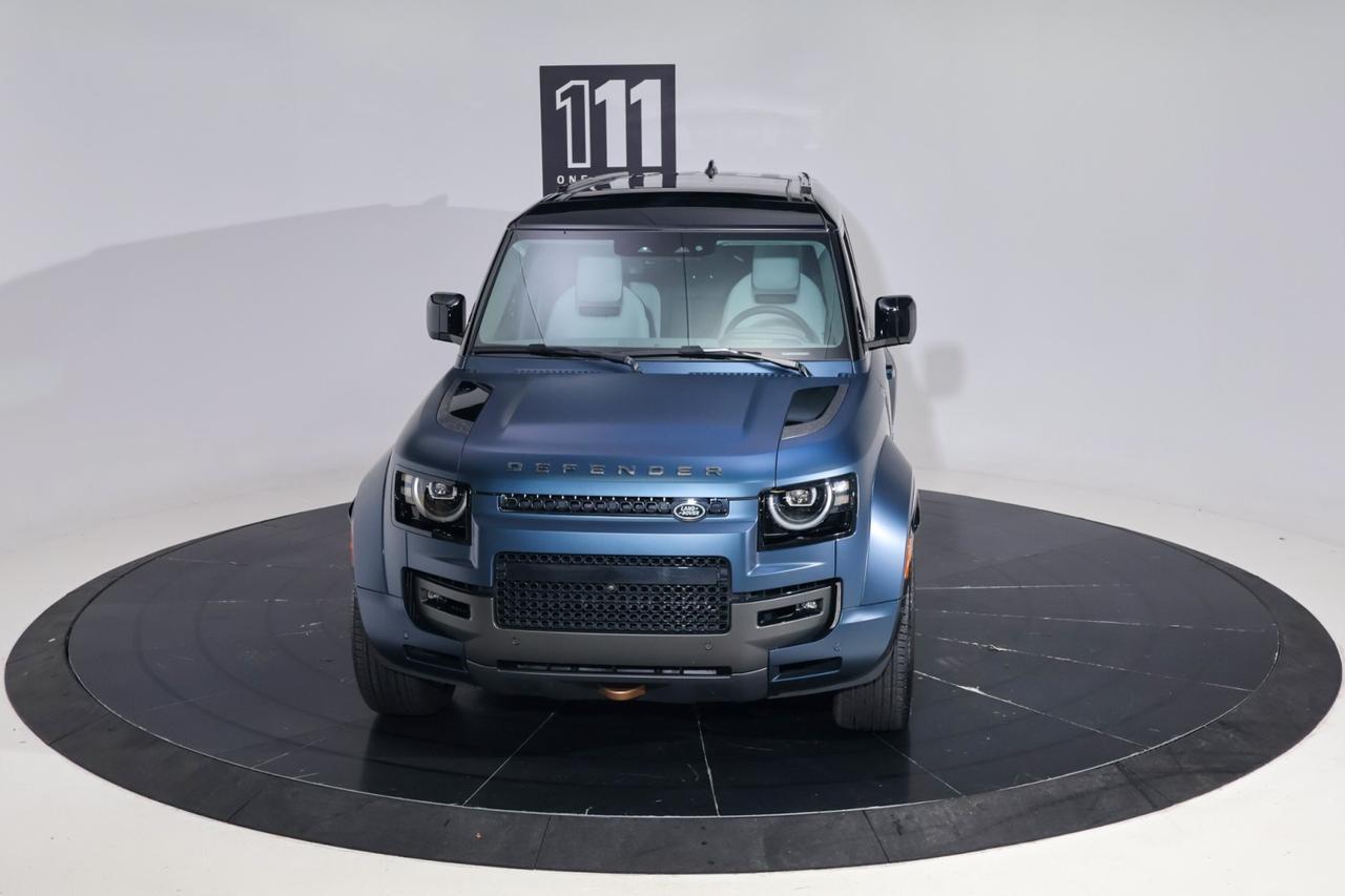 2026 Land Rover Defender OCTA