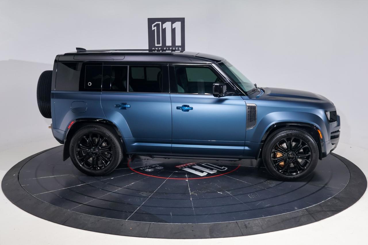 2026 Land Rover Defender OCTA