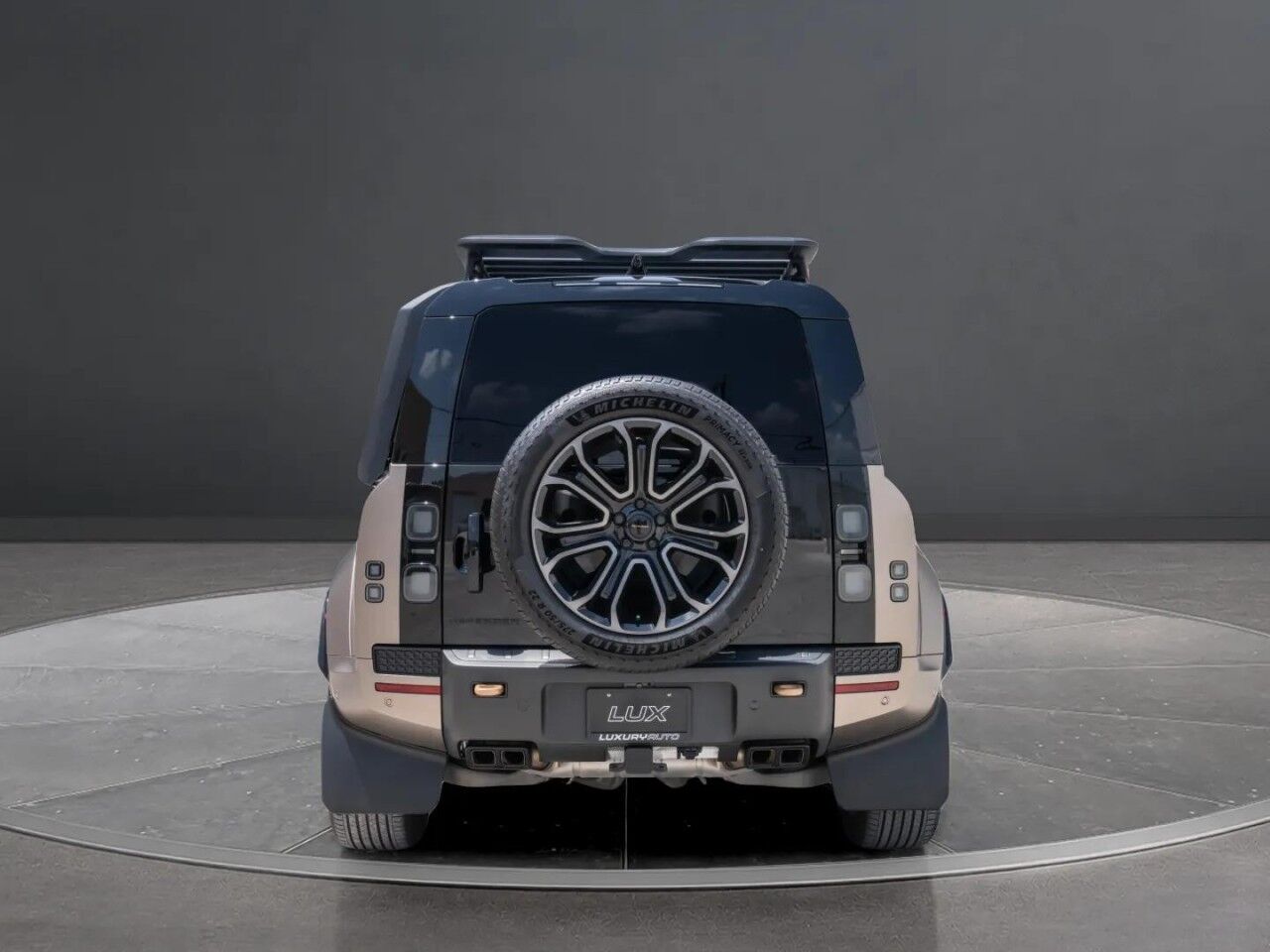 2026 Land Rover Defender OCTA San Antonio TX