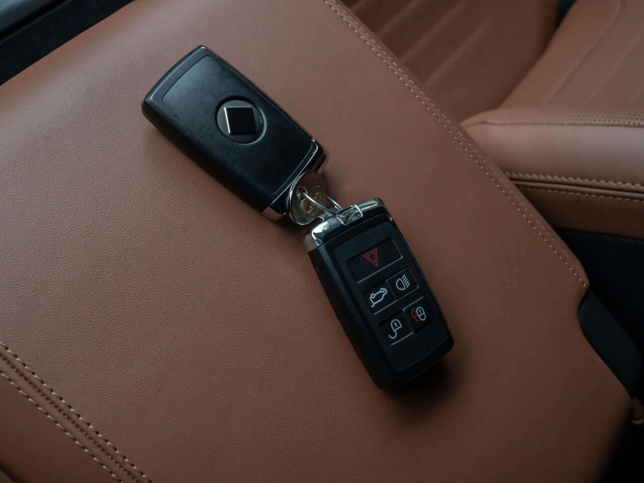 2026 Land Rover Defender OCTA San Antonio TX