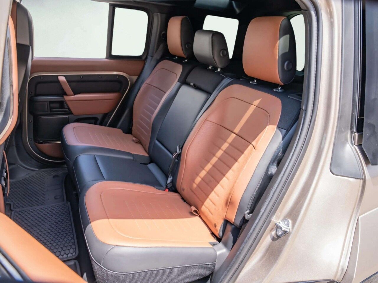 2026 Land Rover Defender OCTA San Antonio TX