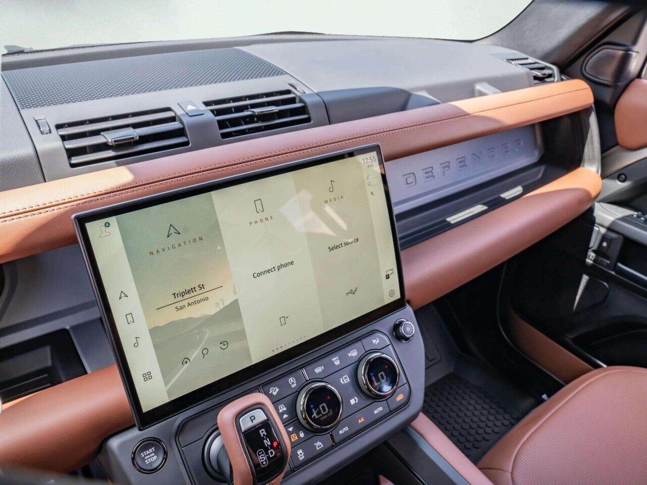 2026 Land Rover Defender OCTA San Antonio TX
