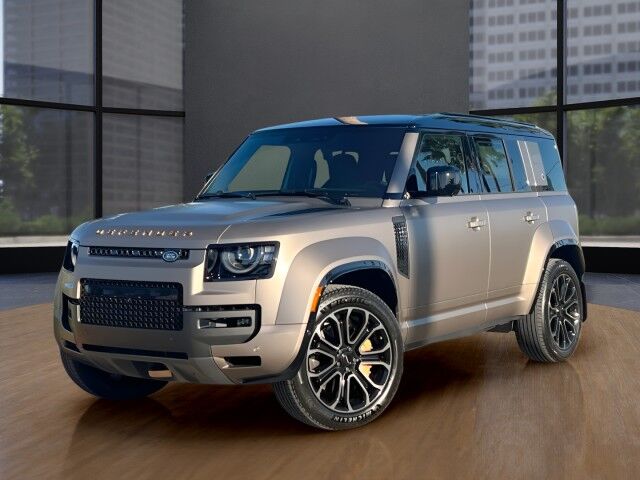 2026 Land Rover Defender OCTA