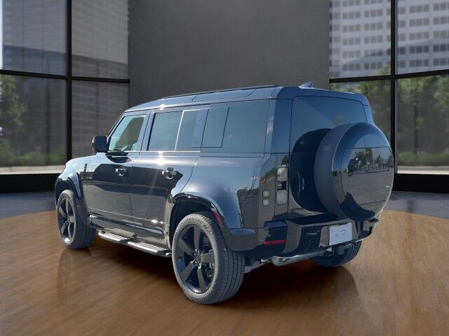 2026 Land Rover Defender X-Dynamic SE San Juan TX