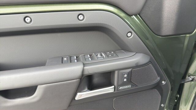 2026 Land Rover Defender X-Dynamic SE San Juan TX