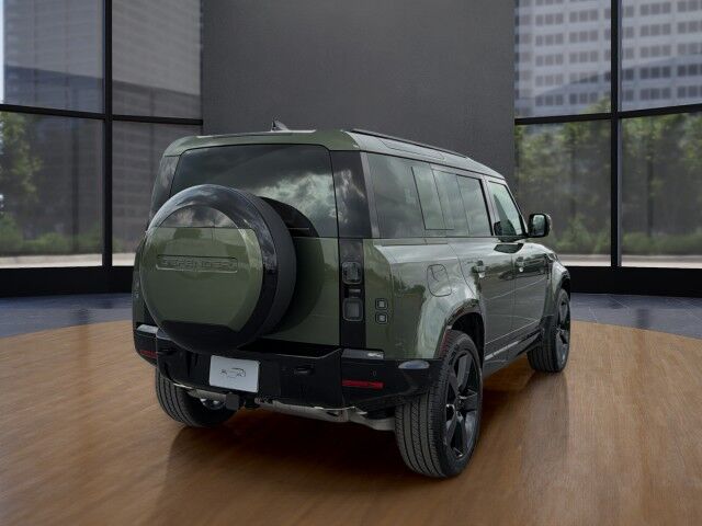 2026 Land Rover Defender X-Dynamic SE San Juan TX