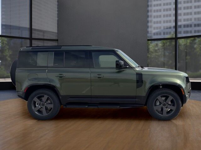 2026 Land Rover Defender X-Dynamic SE San Juan TX