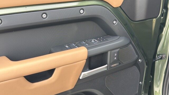 2026 Land Rover Defender X-Dynamic SE San Juan TX