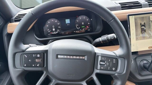 2026 Land Rover Defender X-Dynamic SE San Juan TX