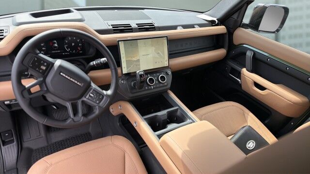 2026 Land Rover Defender X-Dynamic SE San Juan TX
