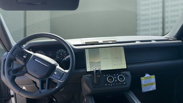 2026 Land Rover Defender X-Dynamic SE San Juan TX