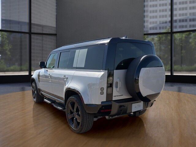 2026 Land Rover Defender X-Dynamic SE San Juan TX