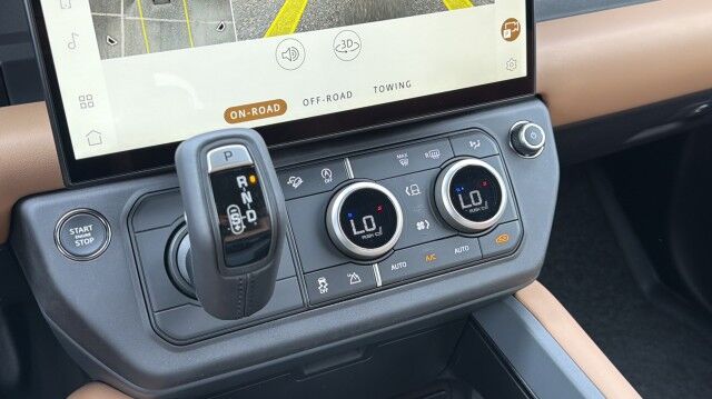 2026 Land Rover Defender X-Dynamic SE San Juan TX