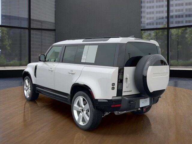 2026 Land Rover Defender X-Dynamic SE San Juan TX