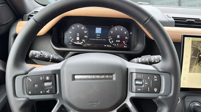 2026 Land Rover Defender X-Dynamic SE San Juan TX
